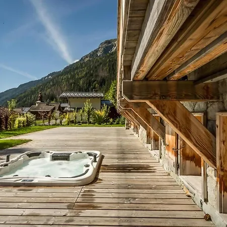 Шале Chalet Neapolis